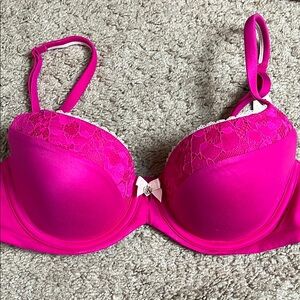 NWT Victoria’s Secret Body by Victoria Demi Lace Trim Pink Bra